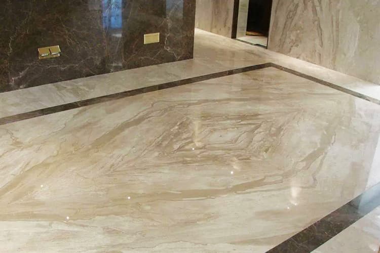 Complementi d'arredo in marmo per interni